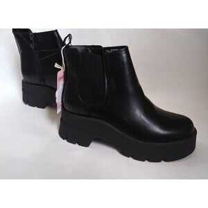 Sam and Libby Julia Platform Boots Size 8